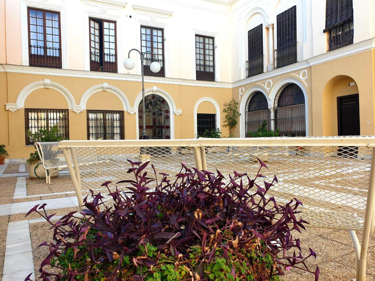 Sherryflat Palacio - Parking Jerez de la Frontera Exterior photo